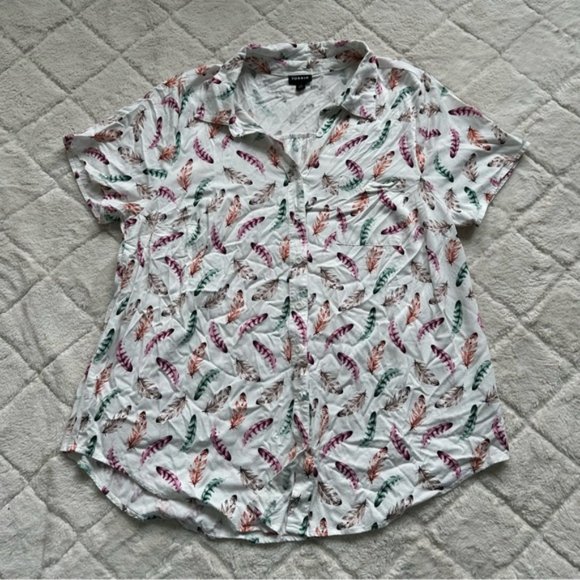 Torrid | "Feather White" Stretch Challis Button-Front Shirt | Size 1X - Picture 2 of 10